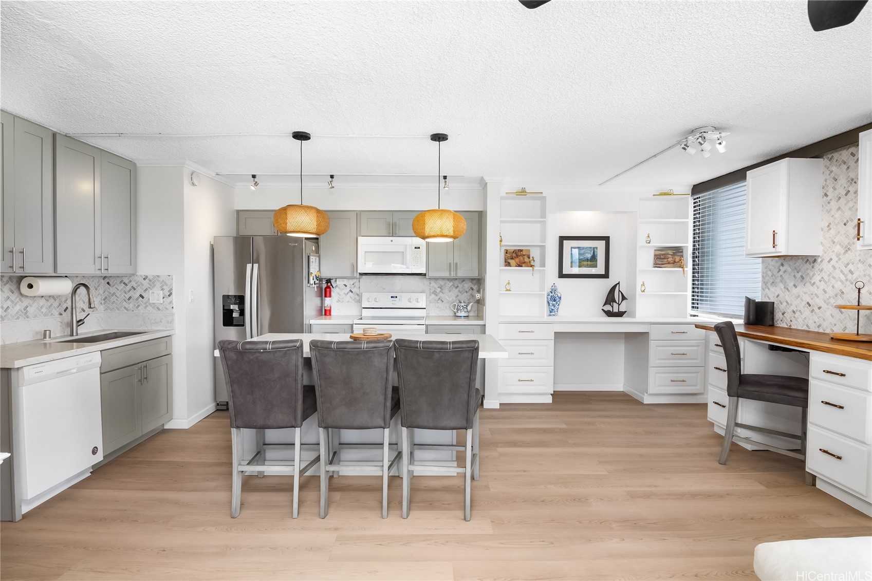 2029 Ala Wai Boulevard 802