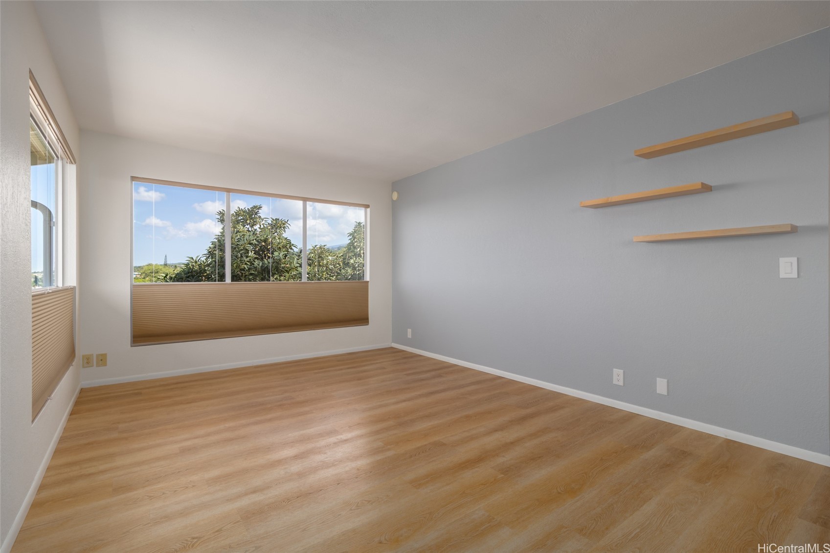 77-6507 Leialoha Street
