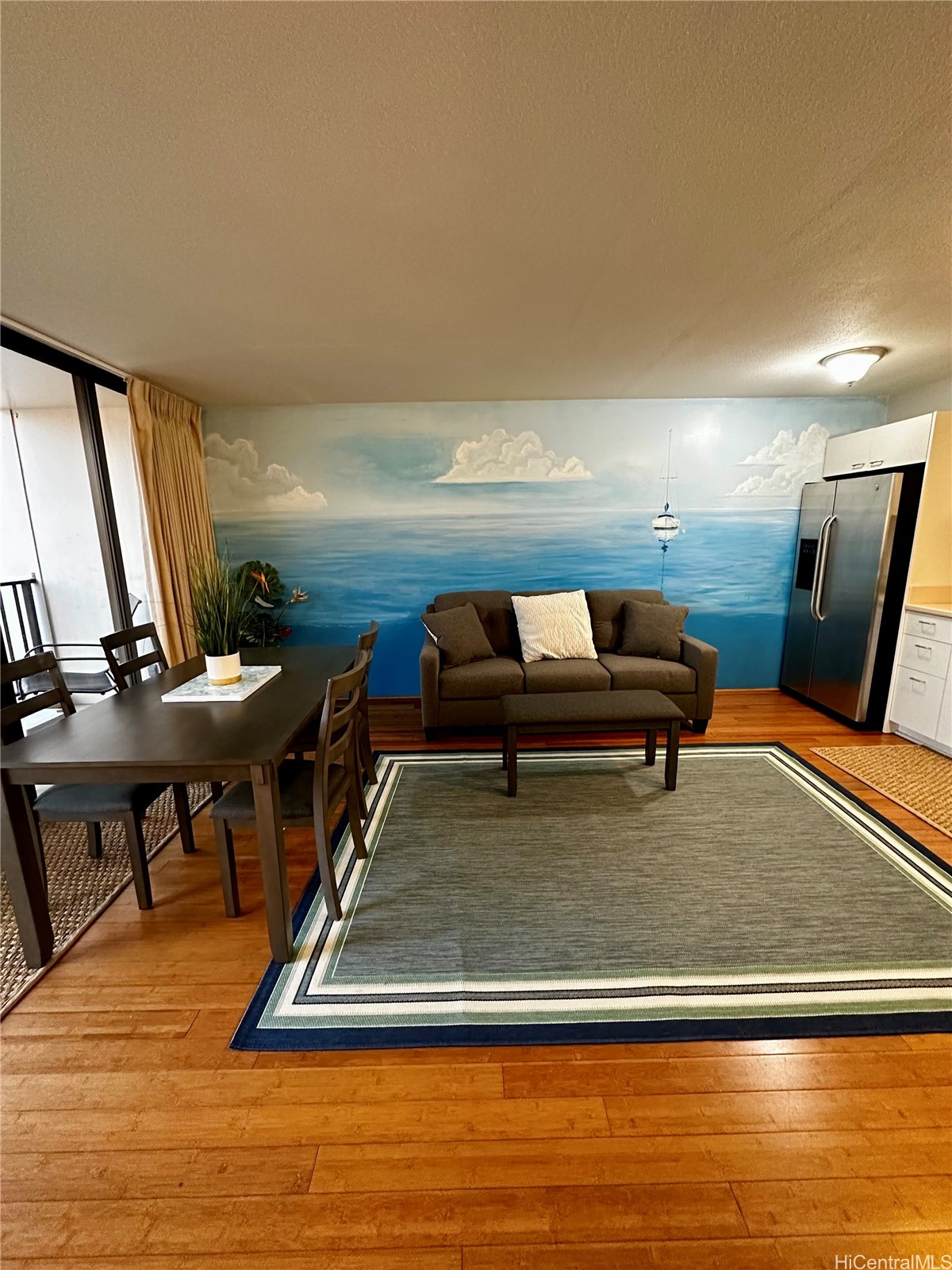201 Ohua Avenue 2401