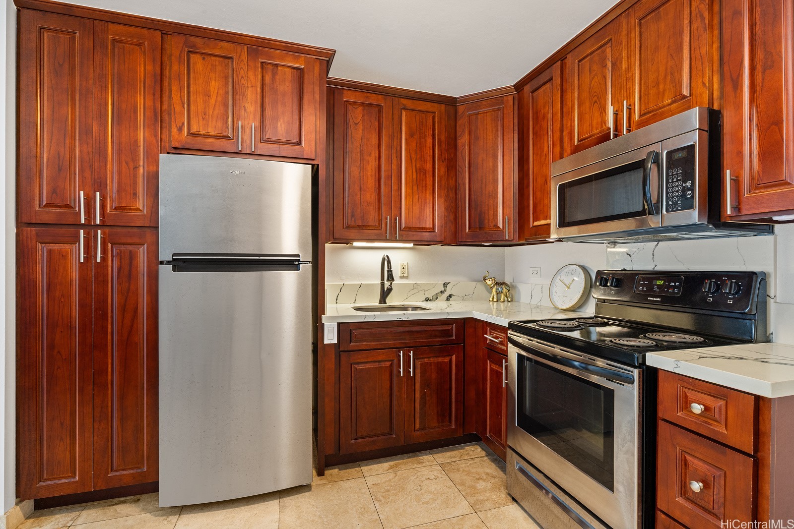 901 Prospect Street 205