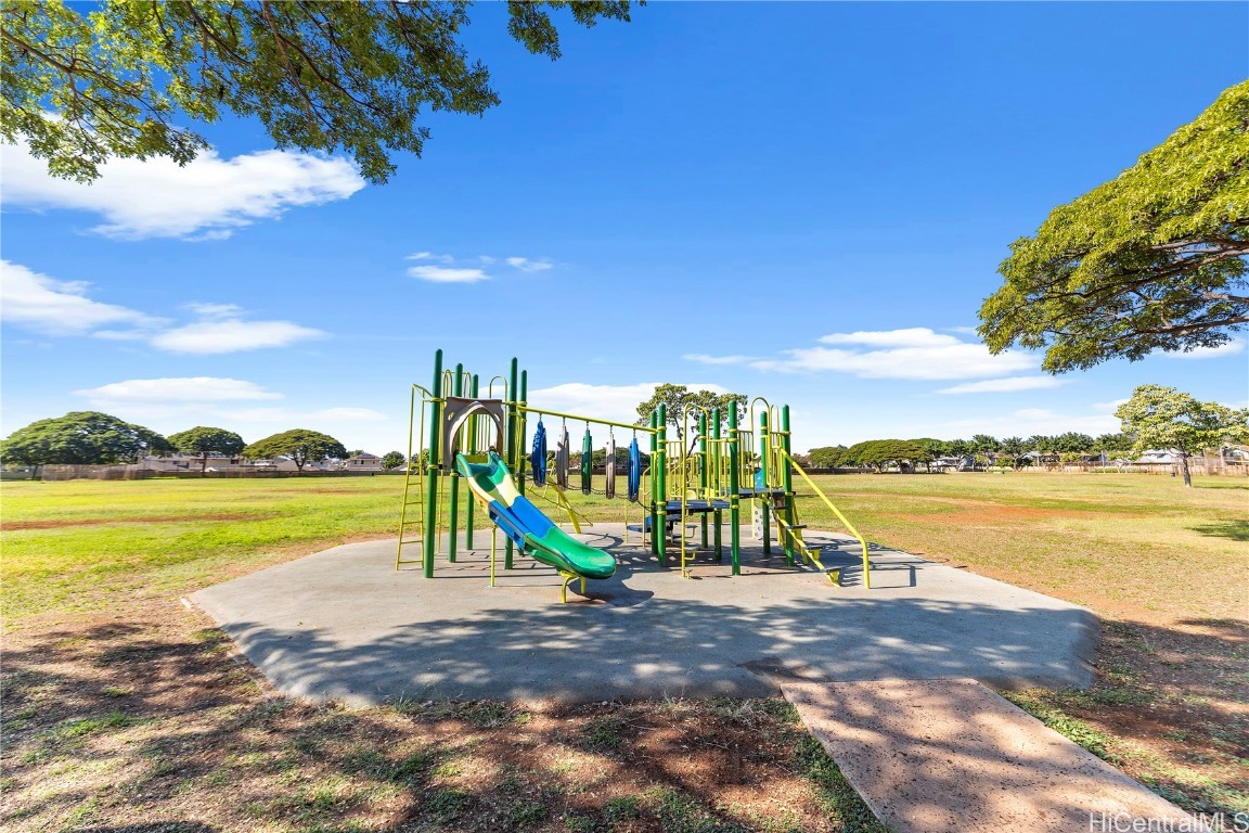 Kulalani Village Condominium