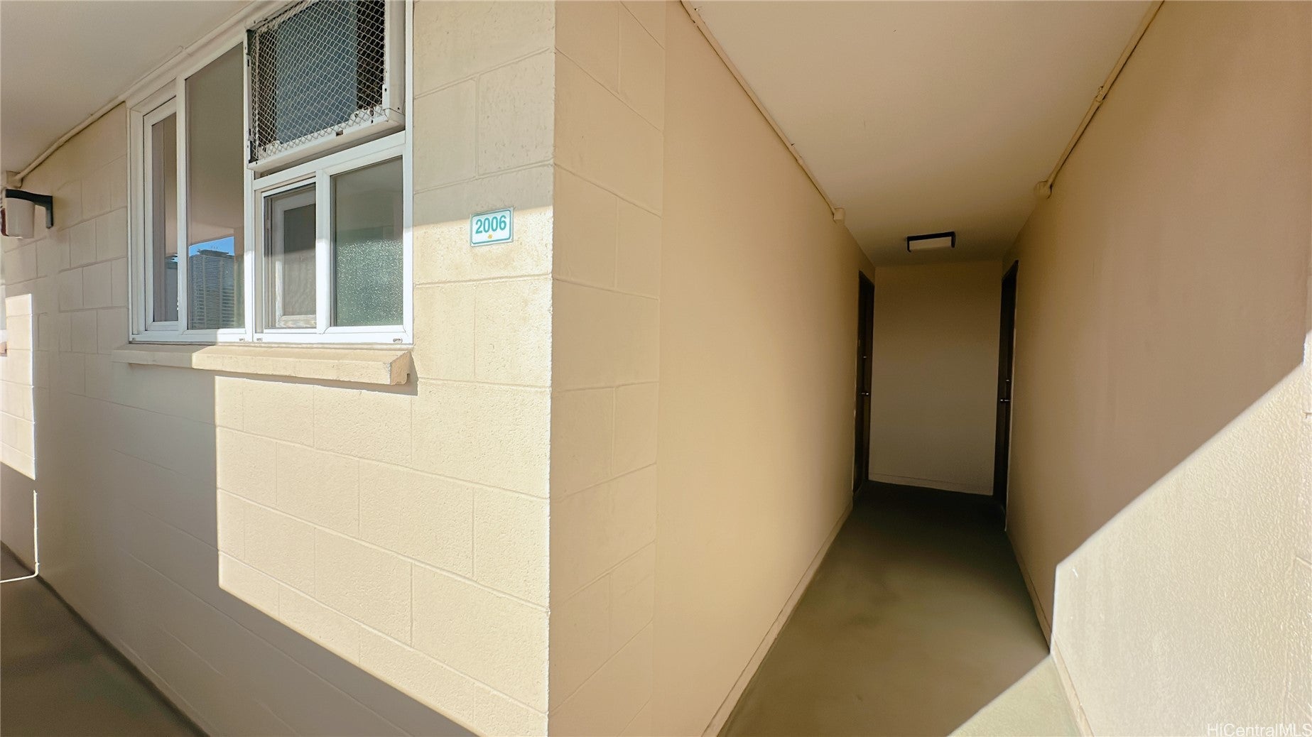 2211 Ala Wai Boulevard 2006