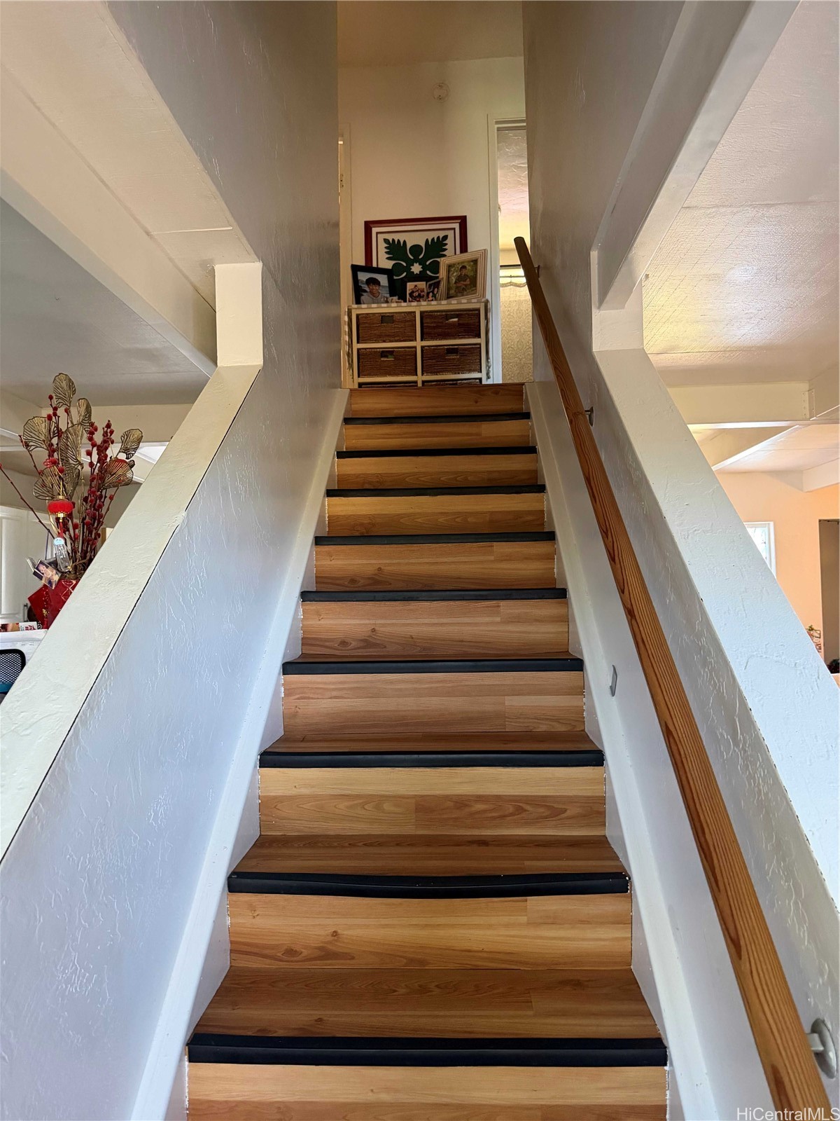 87-204 Helelua Street 1