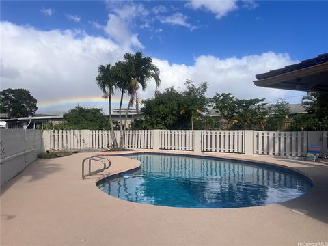 1587 Lehia Street Honolulu HI 96818