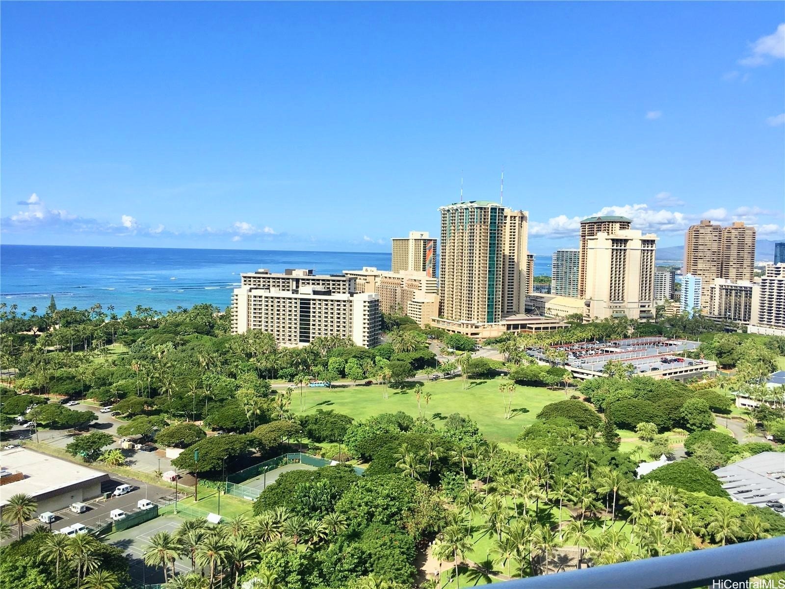 383 Kalaimoku Street 2605