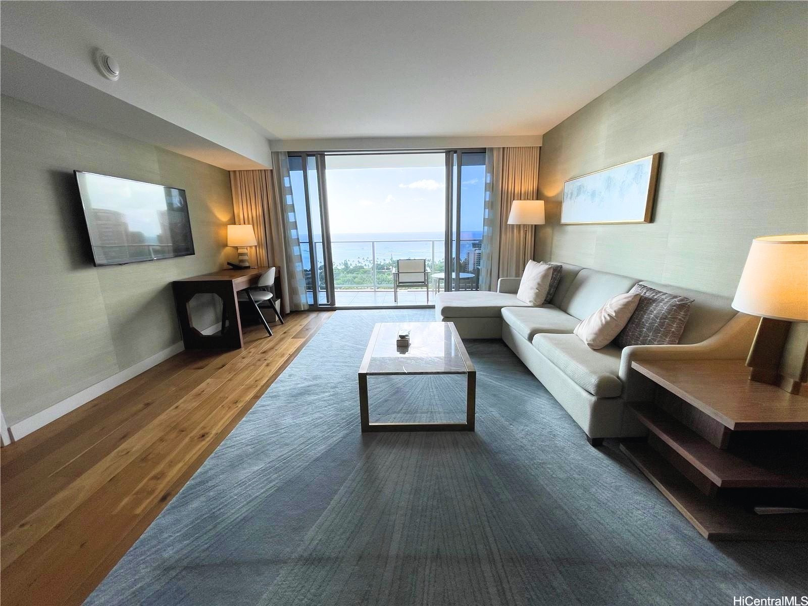 383 Kalaimoku Street 2605