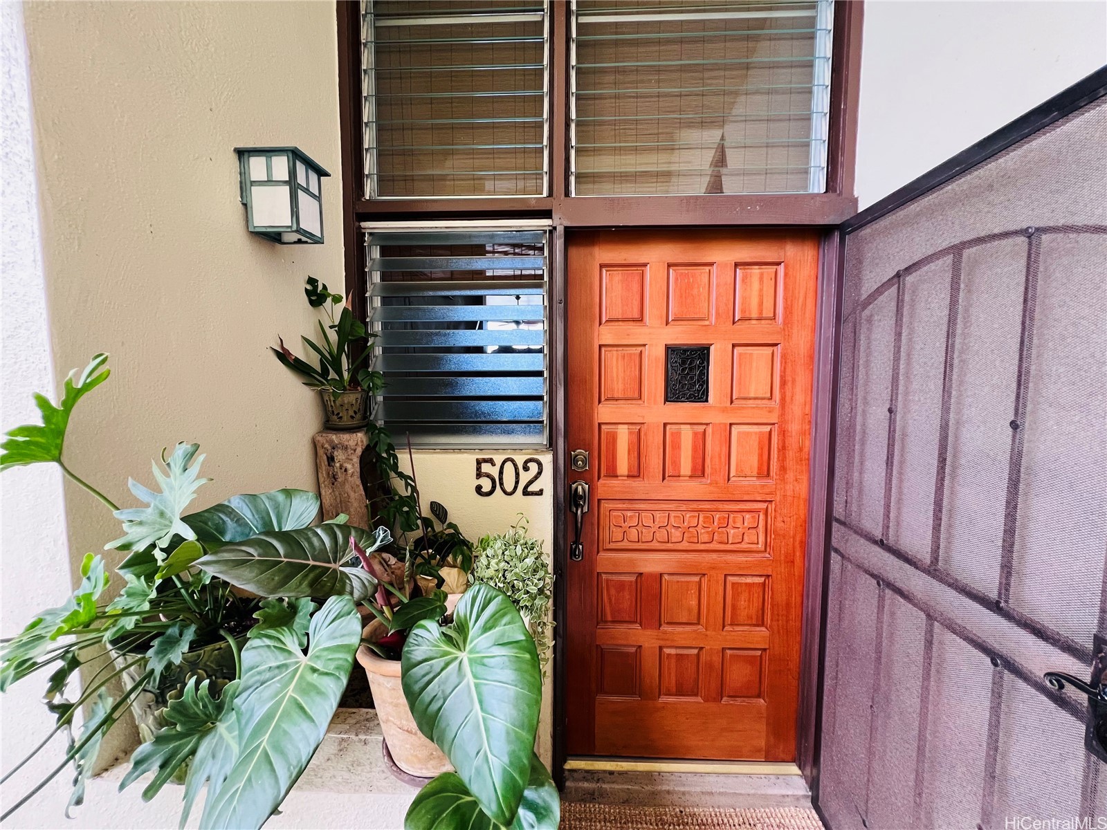 666 Prospect Street I502