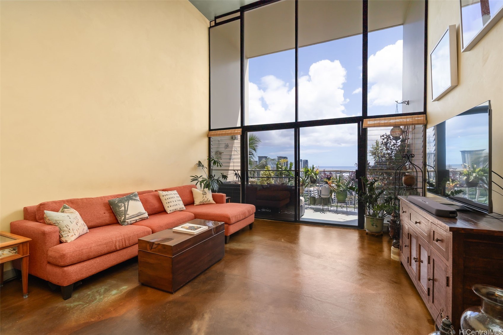 666 Prospect Street I502