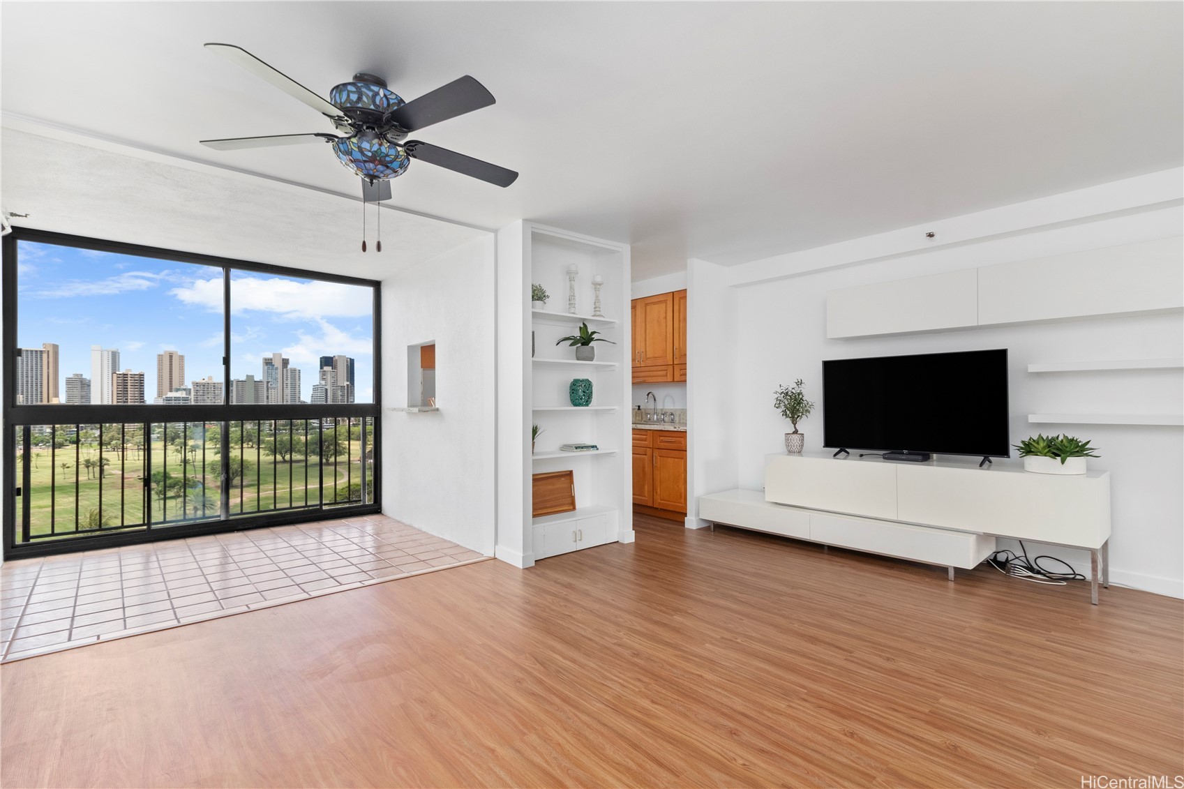 2916 Date Street 12D