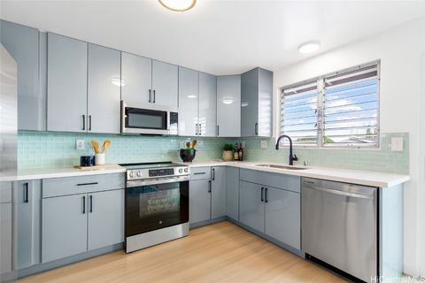 94-058 Puanane Loop Mililani HI 96789