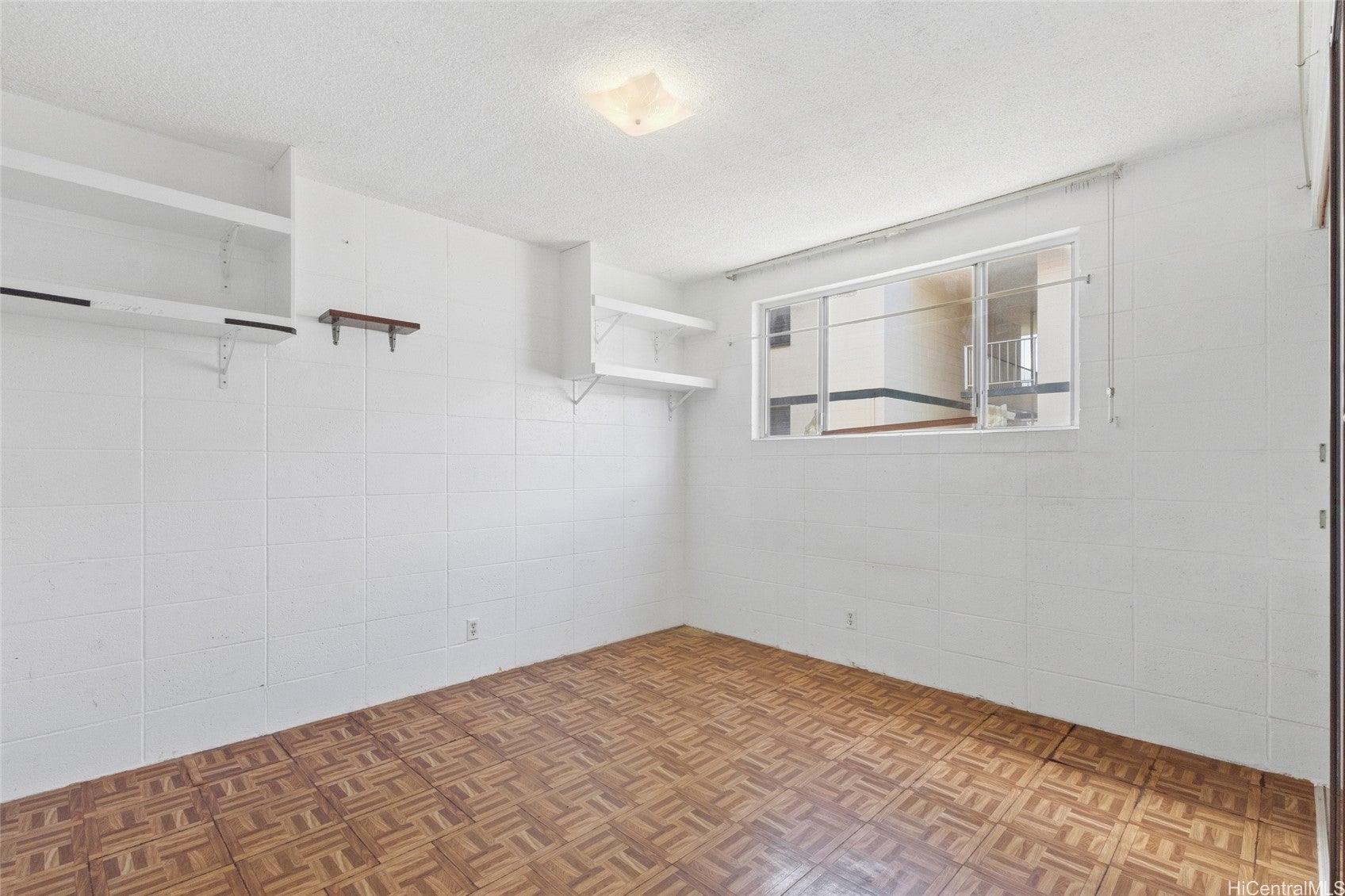 94-054 Leolua Street B211