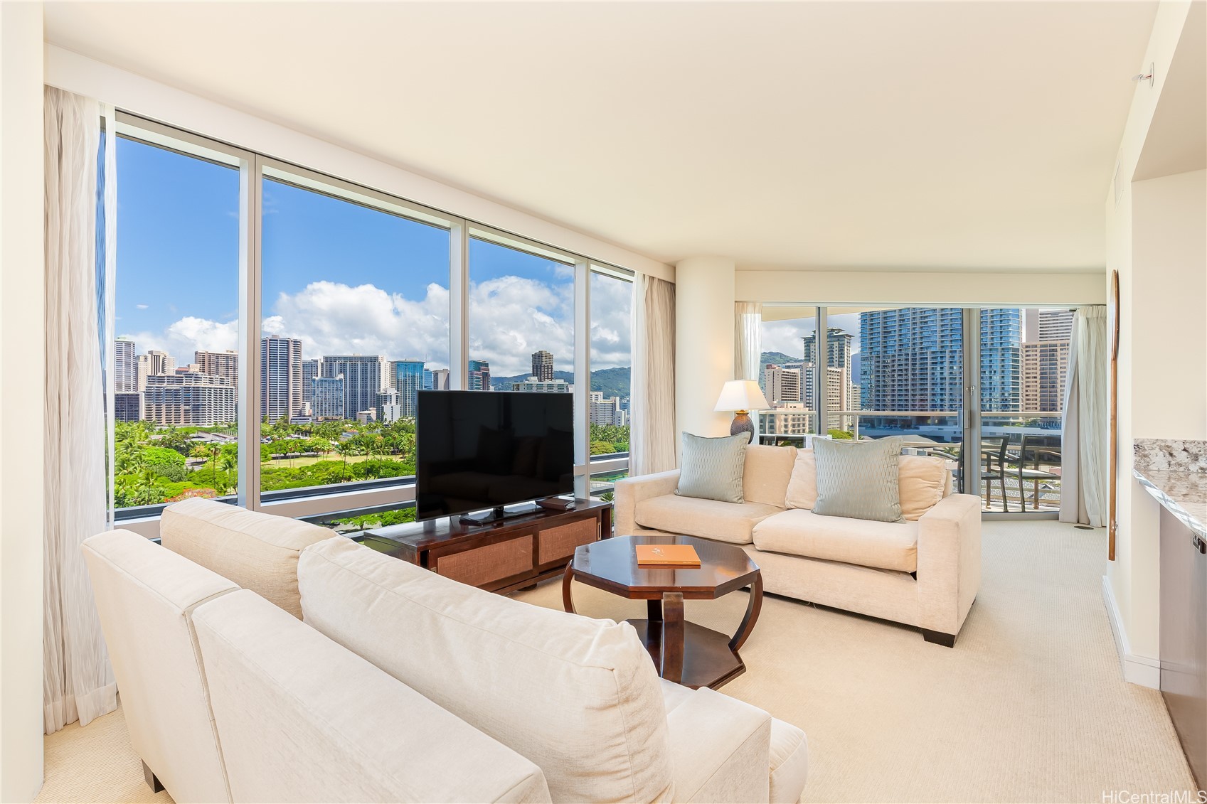 223 Saratoga Road 1203