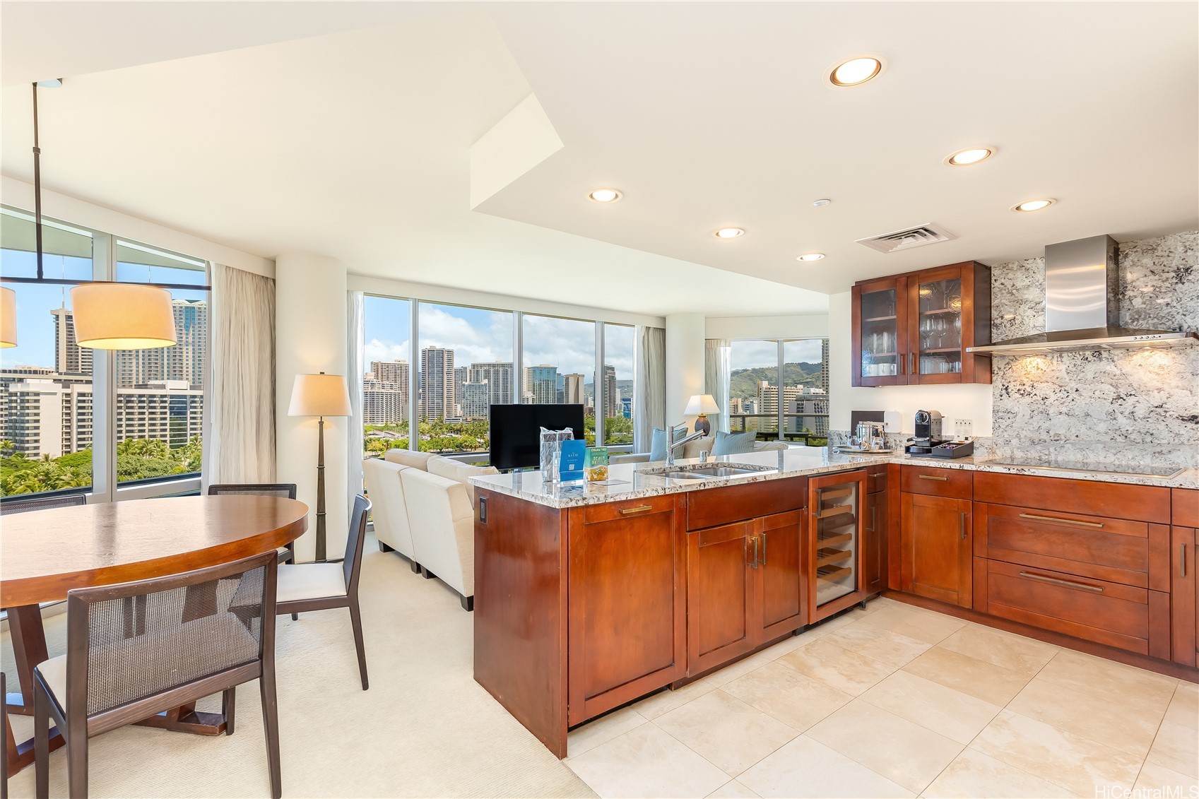 223 Saratoga Road 1203