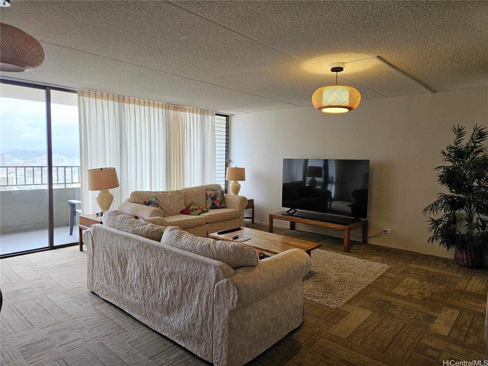 2240 Kuhio Avenue 3406