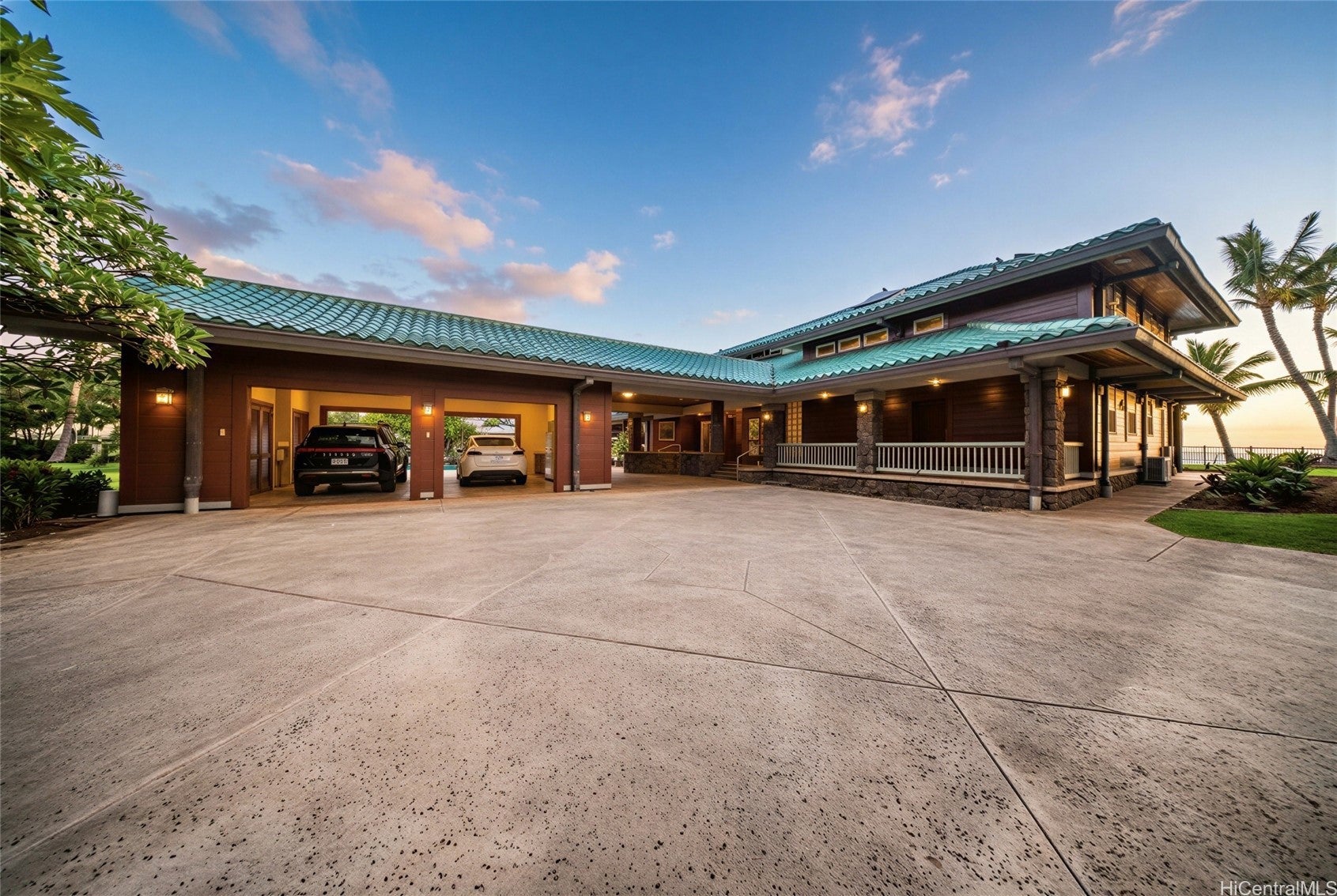 87-579 Farrington Highway