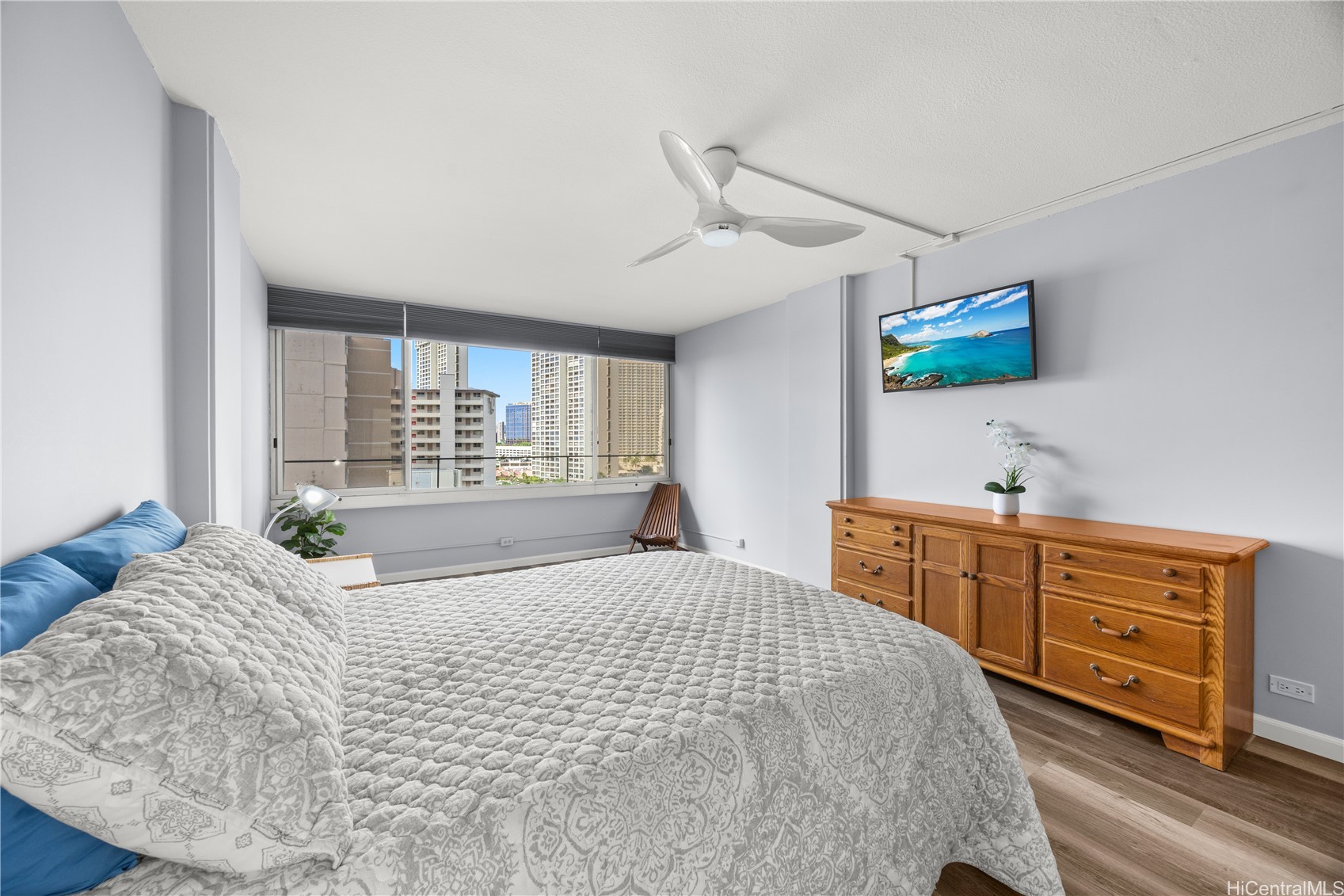 1720 Ala Moana Boulevard 1205A