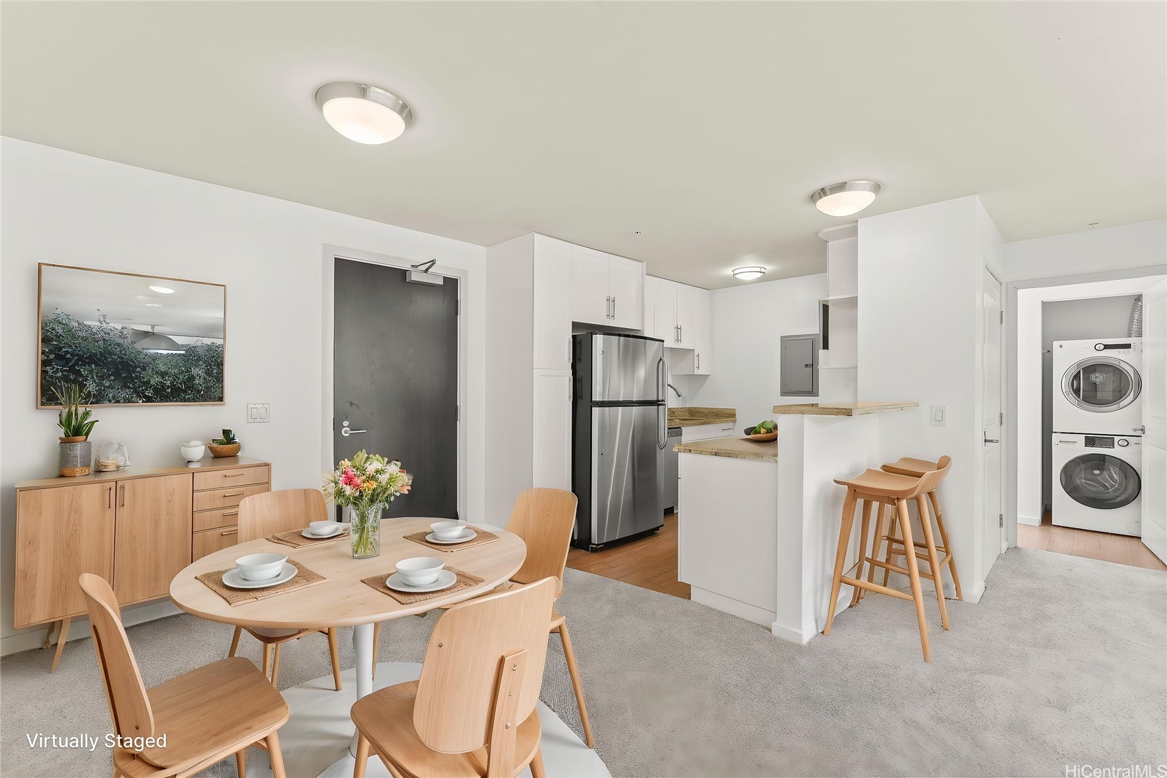 1810 Kaioo Drive C401