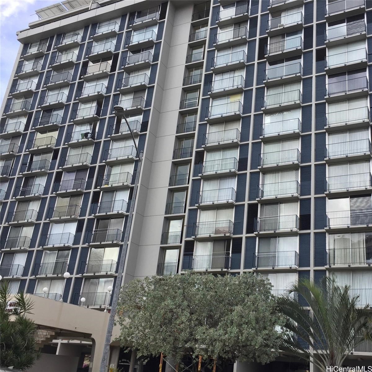 Holiday Manor Residential Lease