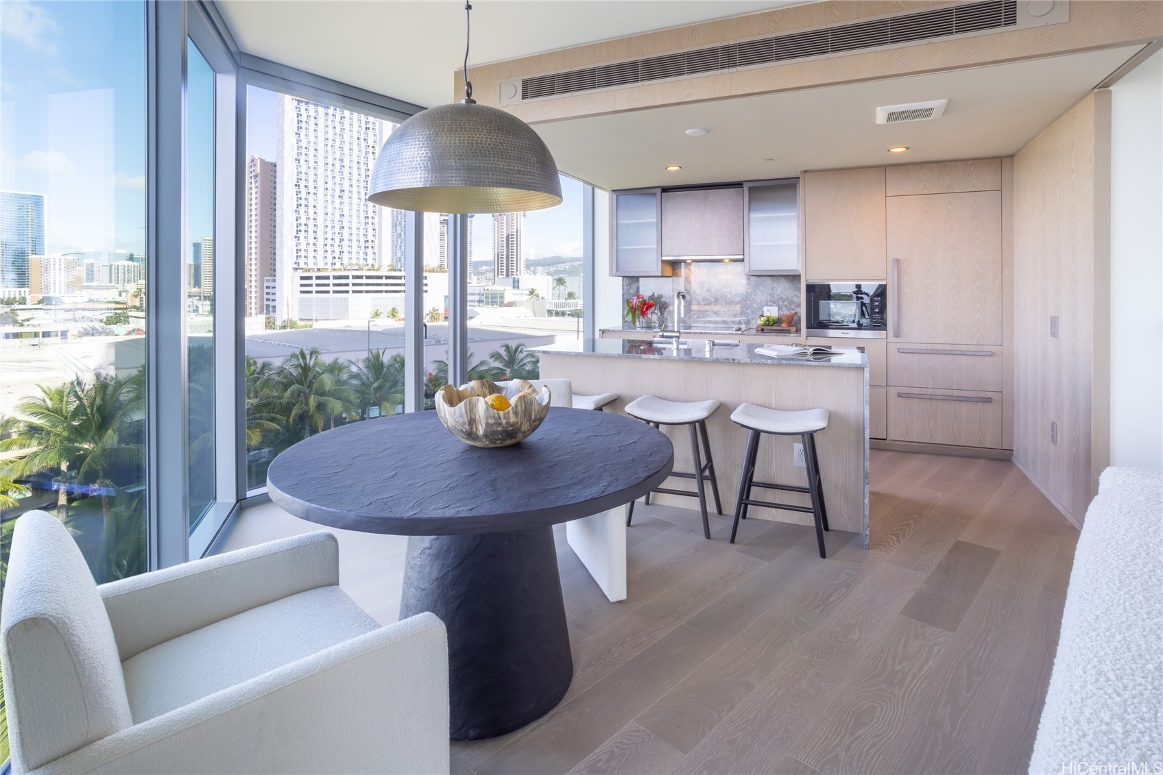1000 Auahi Street 501