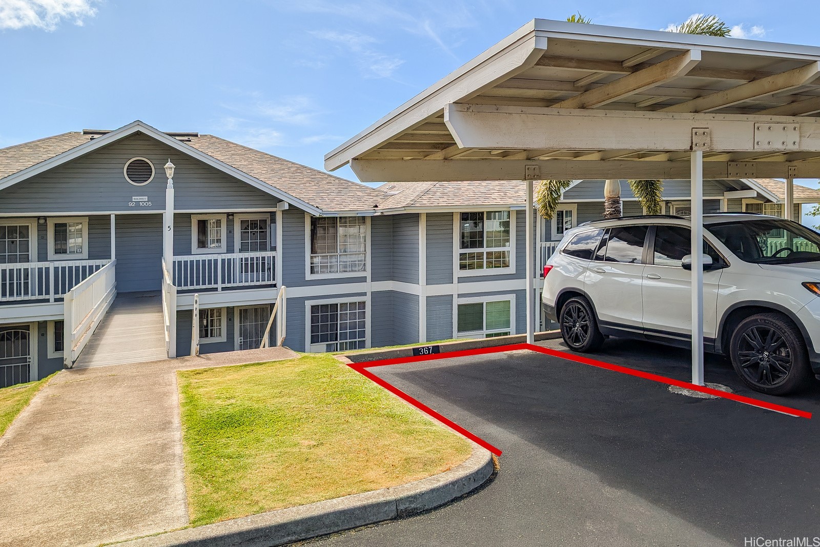 Makakilo Cliffs Condominium