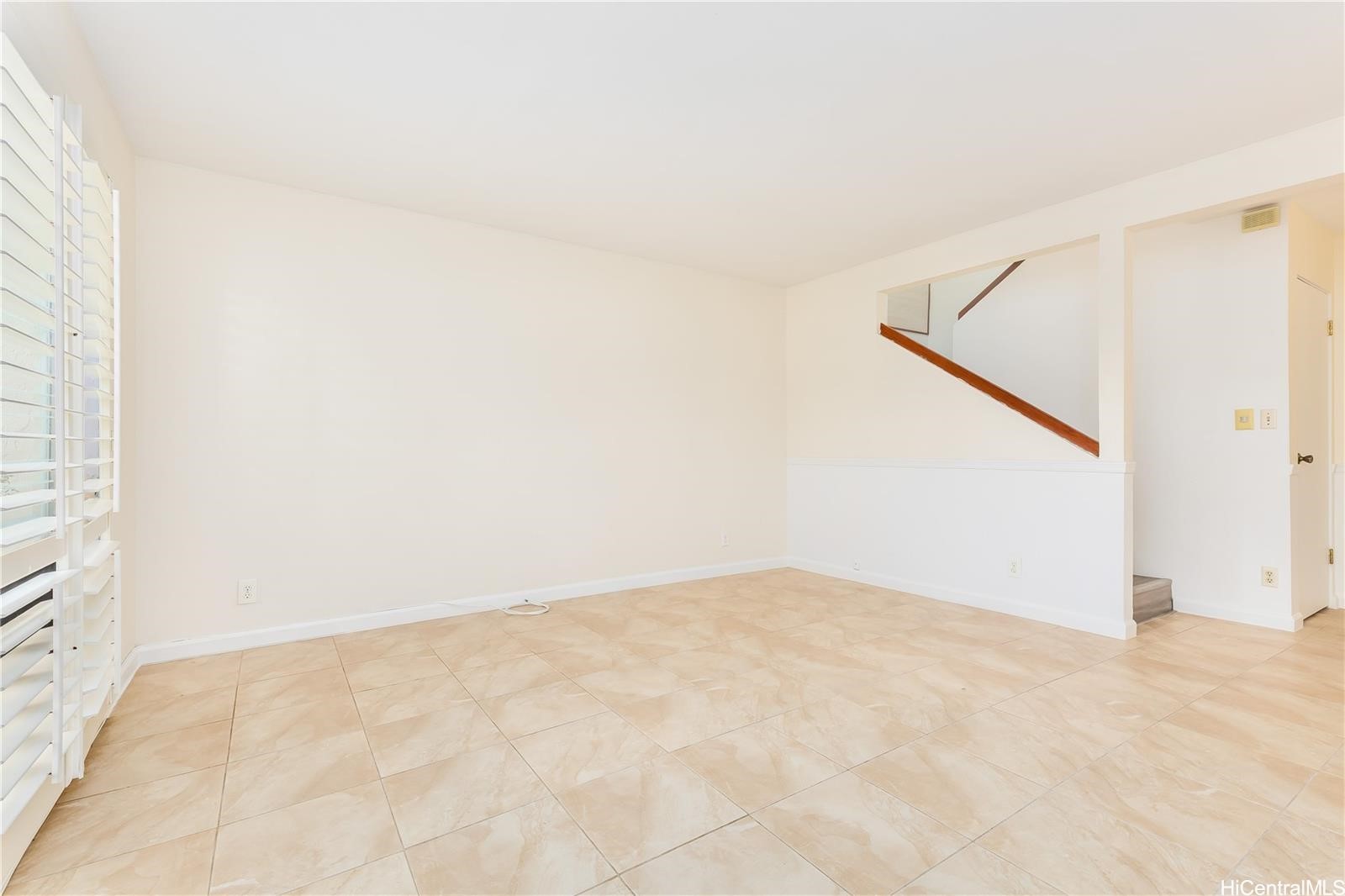 321 Lale Street 2103