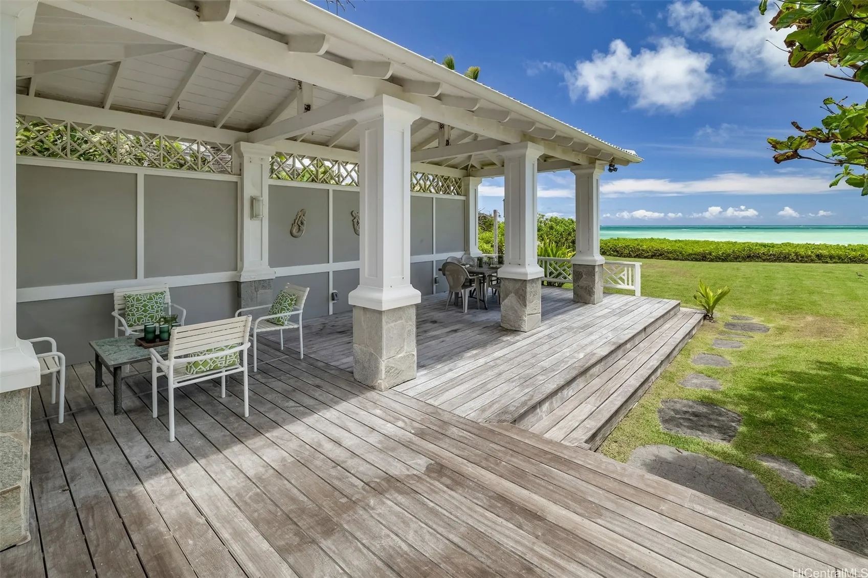 Kailua, Hawaii 96734, United States, 4 Bedrooms Bedrooms, ,3 BathroomsBathrooms,Residential,Active,211018