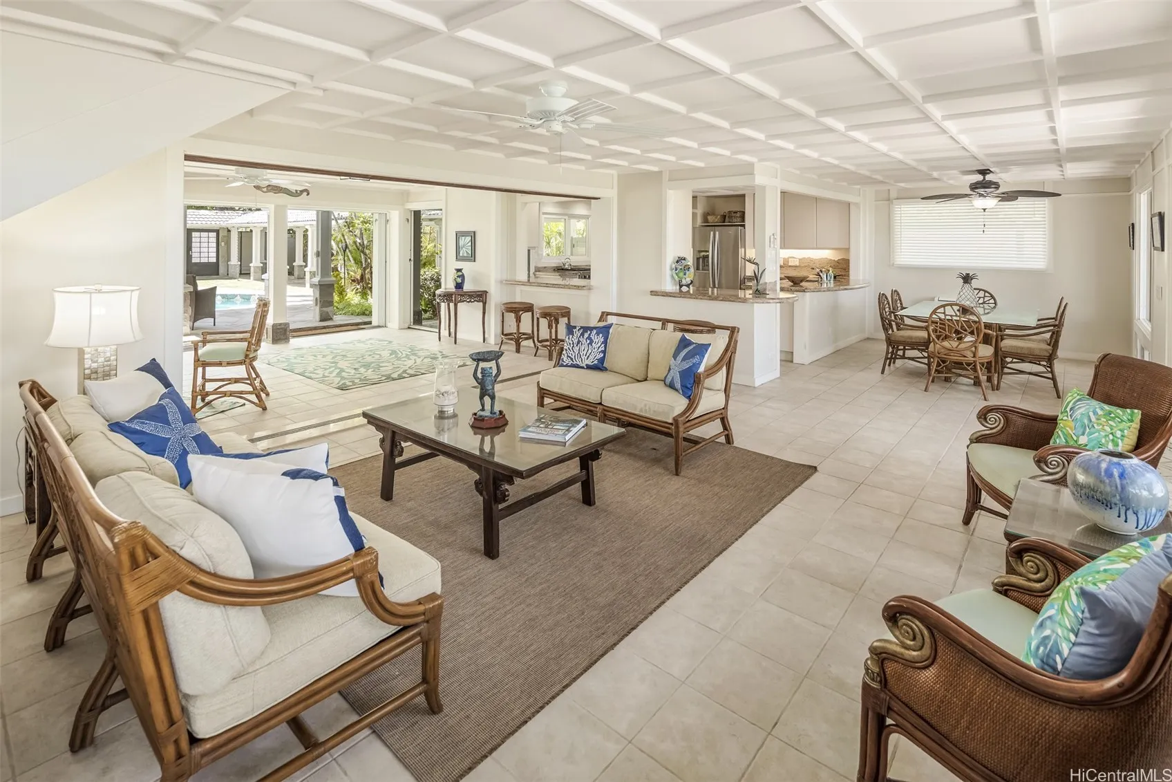 Kailua, Hawaii 96734, United States, 4 Bedrooms Bedrooms, ,3 BathroomsBathrooms,Residential,Active,211018