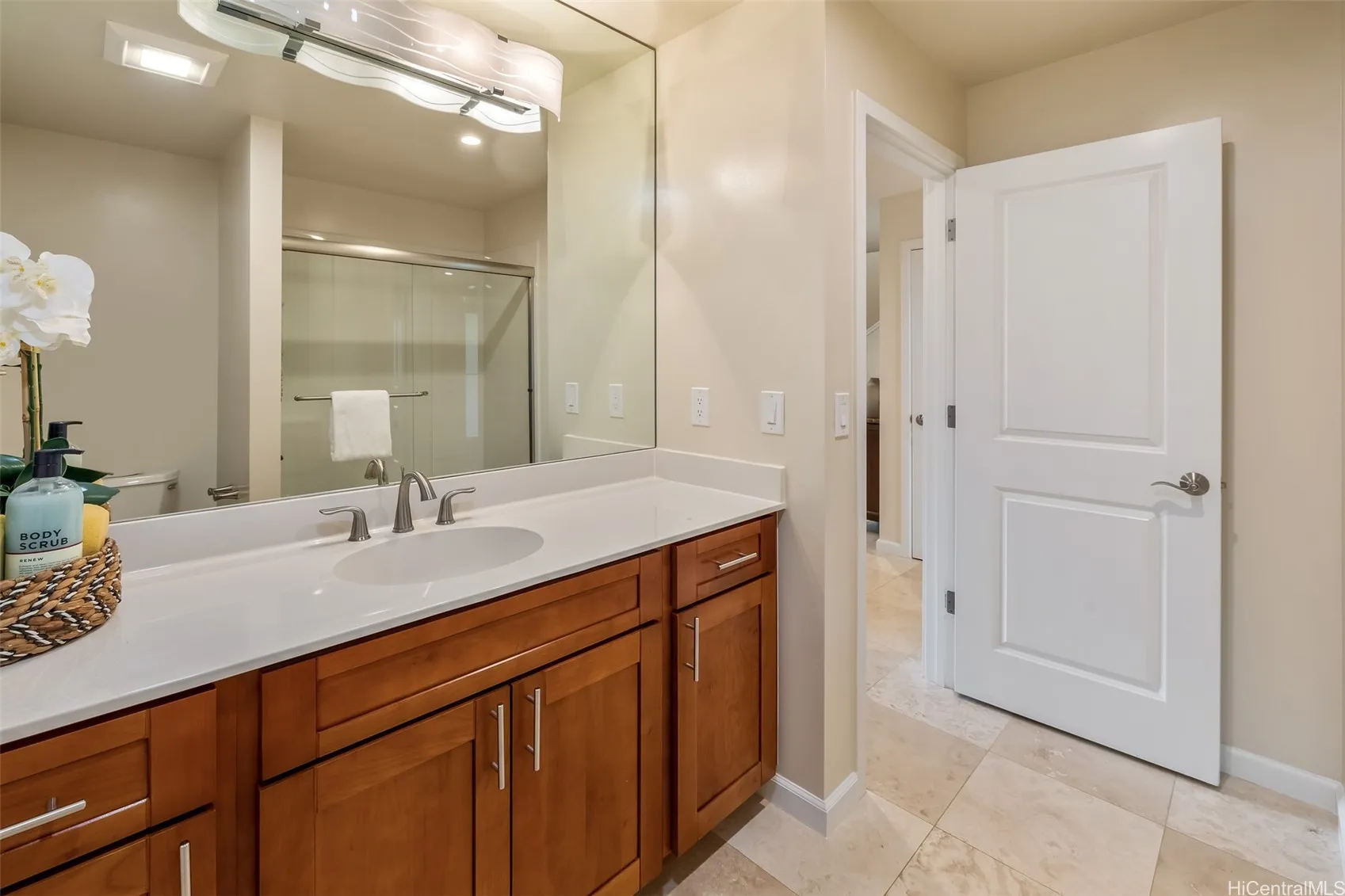 Kailua, Hawaii 96734, United States, 4 Bedrooms Bedrooms, ,3 BathroomsBathrooms,Residential,Active,185599