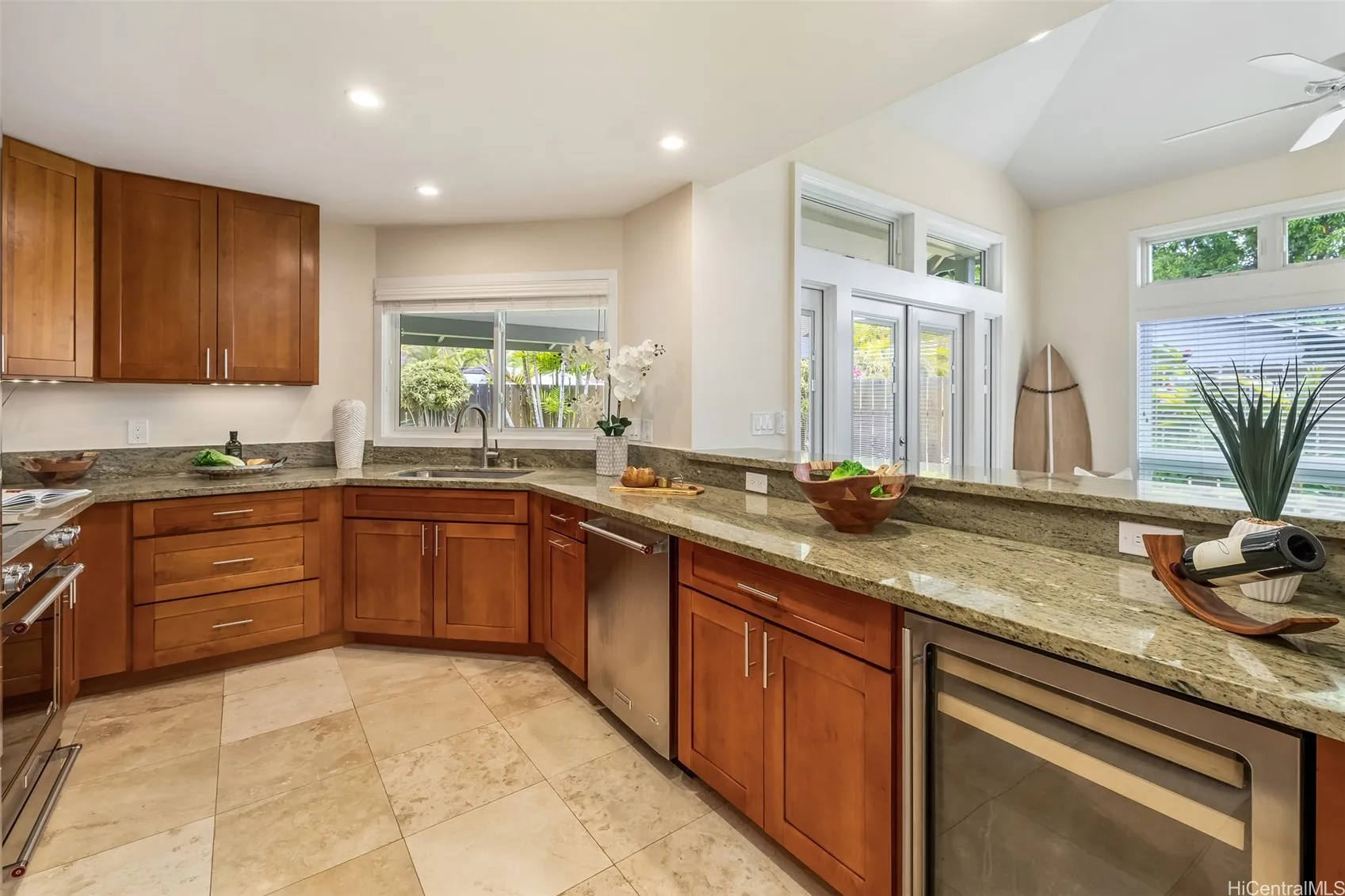 Kailua, Hawaii 96734, United States, 4 Bedrooms Bedrooms, ,3 BathroomsBathrooms,Residential,Active,185599