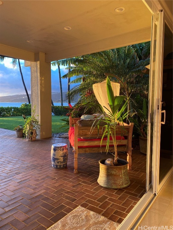 469 Portlock Road A