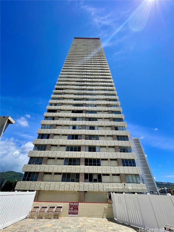 Regency Tower Residential Lease
