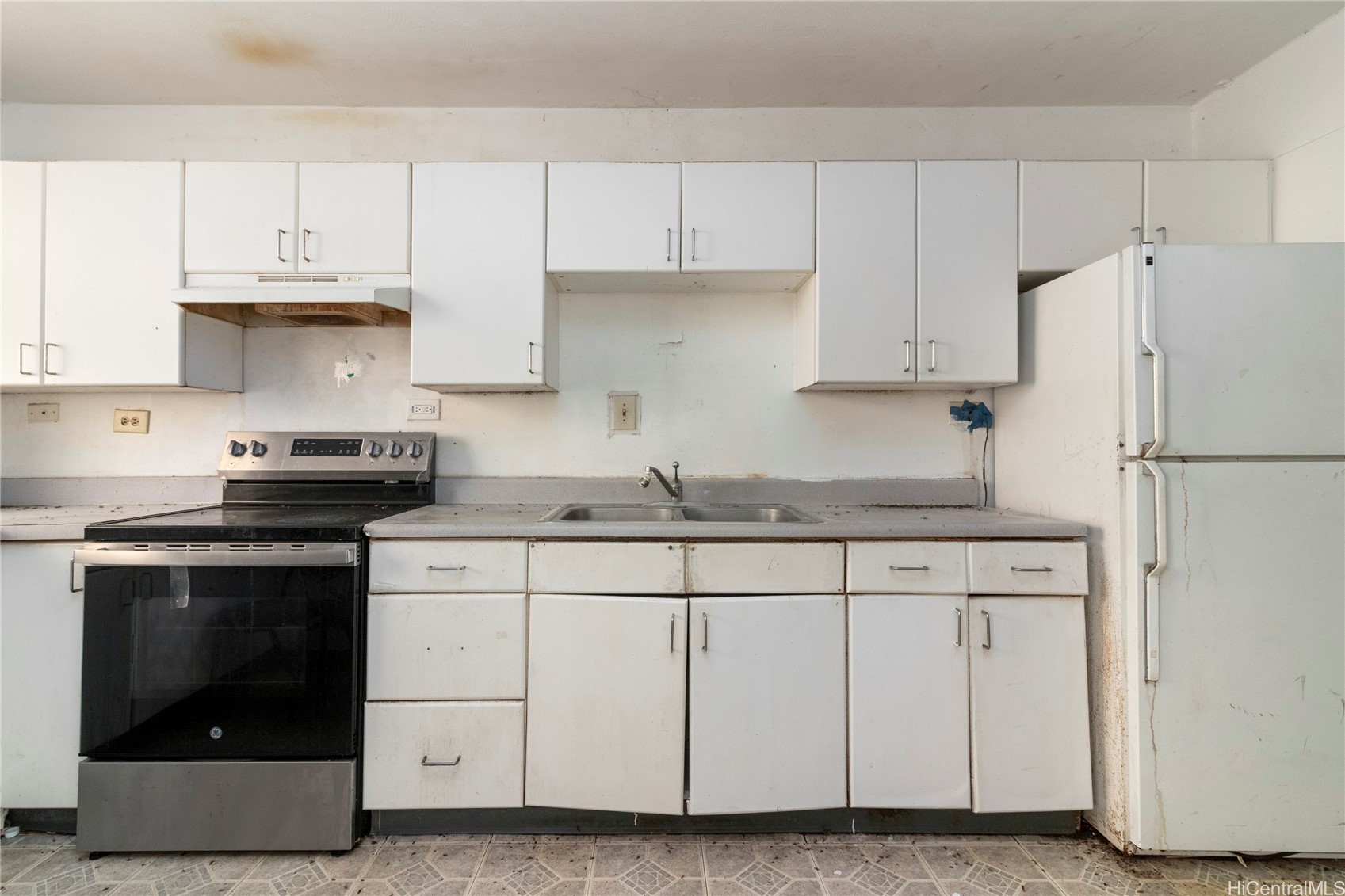 94-245 Leowahine Street 1022