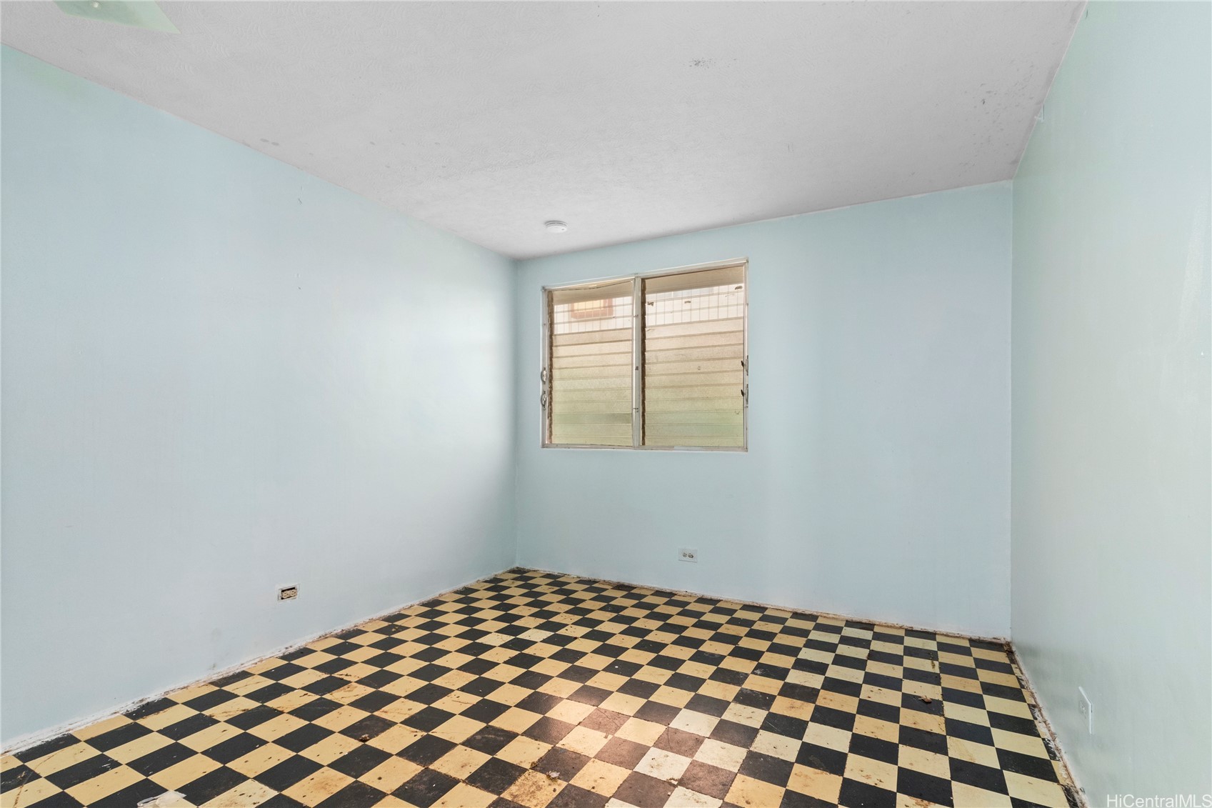 94-245 Leowahine Street 1022