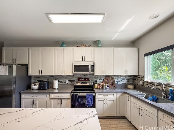 2001 California Avenue A