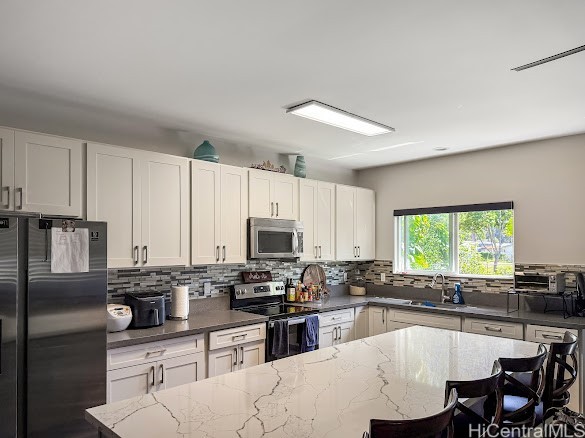 2001 California Avenue A