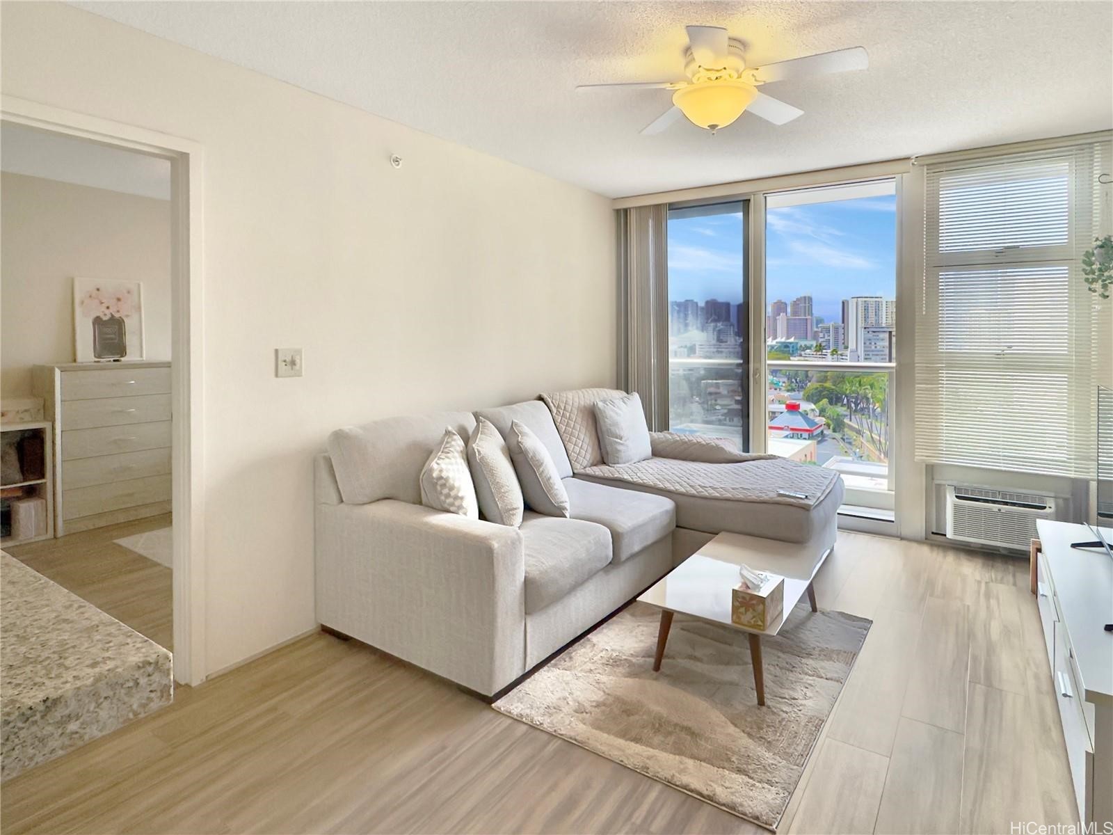 1315 Kalakaua Avenue 1110