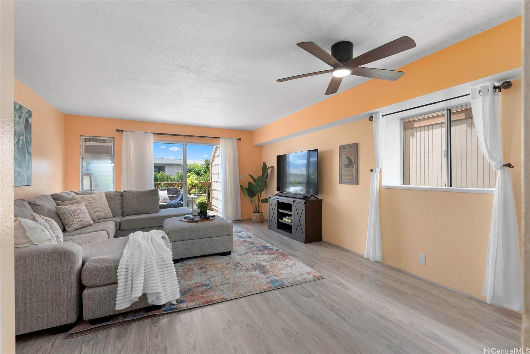 98-941 Moanalua Road 402