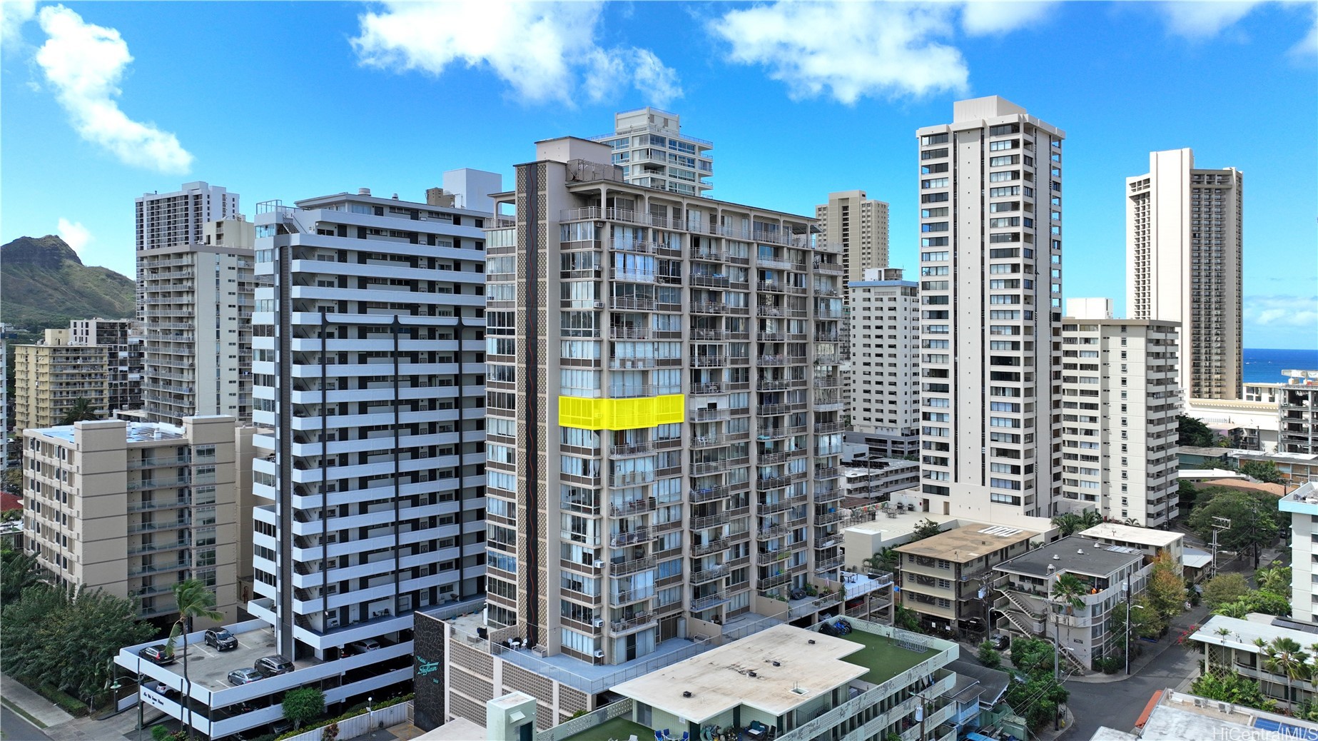 Waikiki Skyliner Condominium