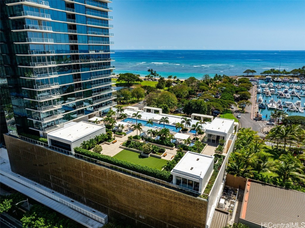 Waiea - 1118 Ala Moana Condominium