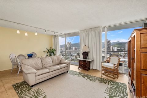 2233 Ala Wai Boulevard 18C Honolulu HI 96815