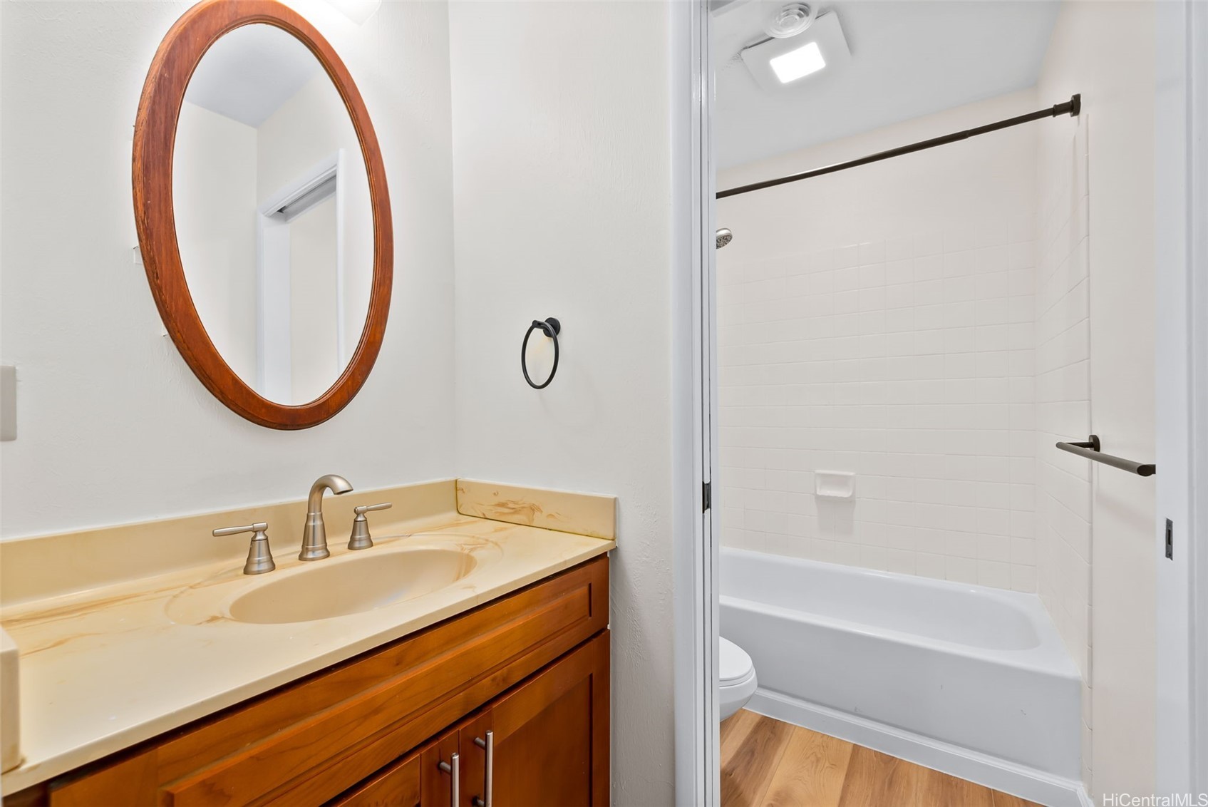 355 Aoloa Street Q102