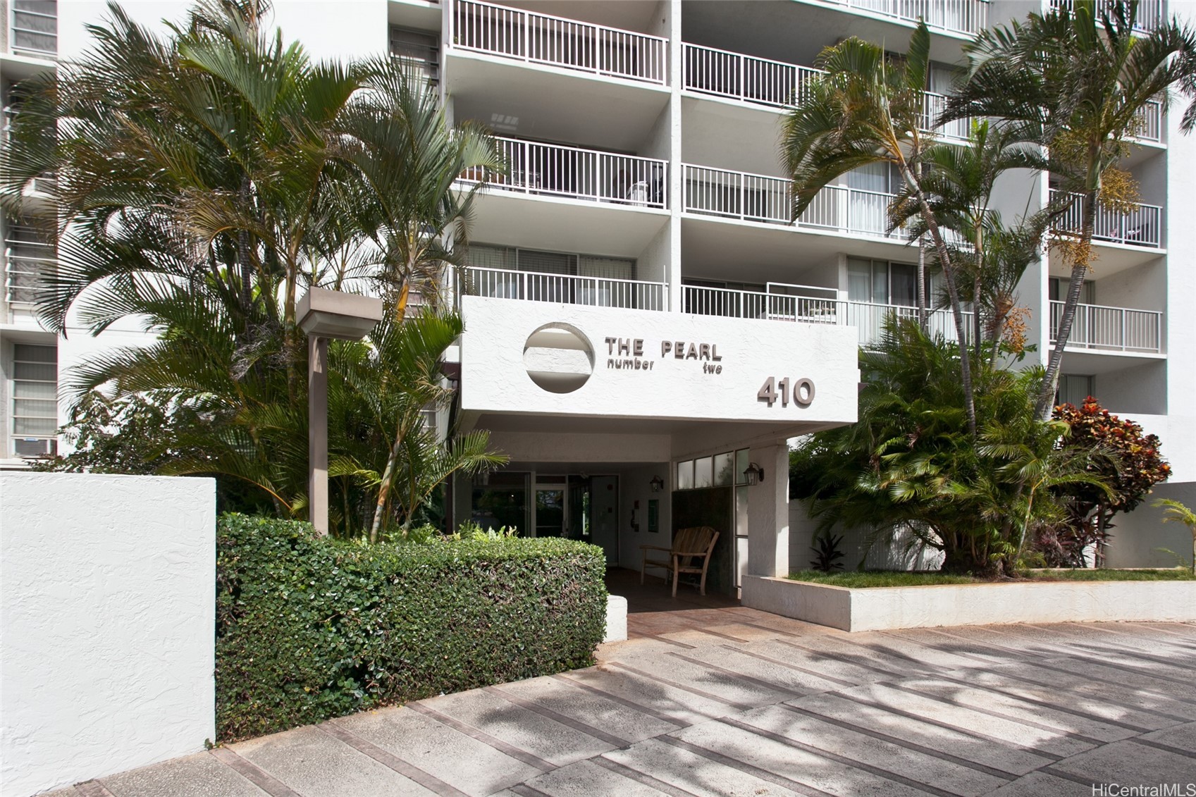 Pearl 2 Condominium