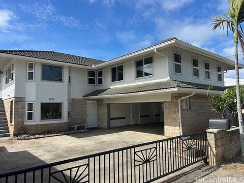 Photo of 1433 Kamehameha IV Road, Honolulu, HI 96819 (MLS # 202615960)