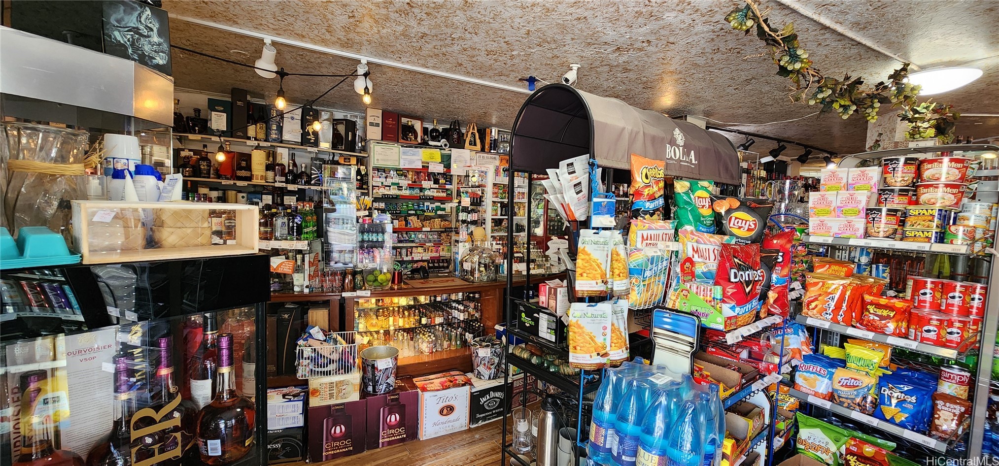 159 Kaiulani Avenue 107