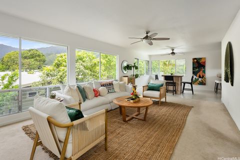 Photo of 1031 Lunaai Place, Kailua, HI 96734 (MLS # 202610167)