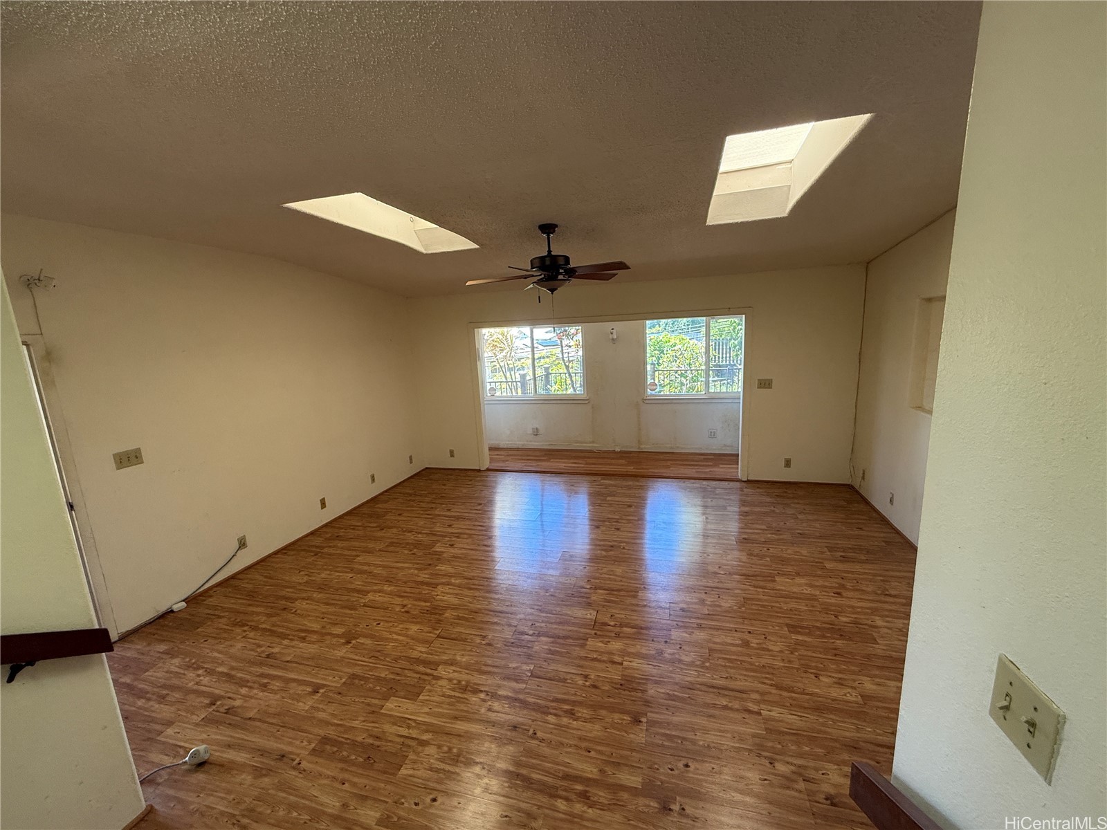 99-877 Lalawai Drive