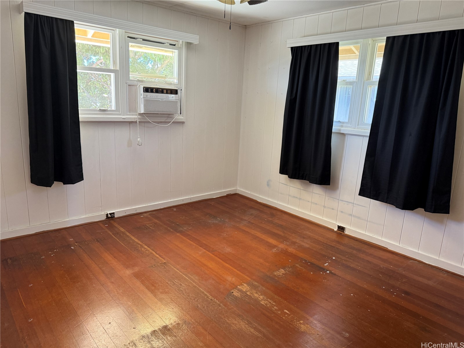 99-877 Lalawai Drive
