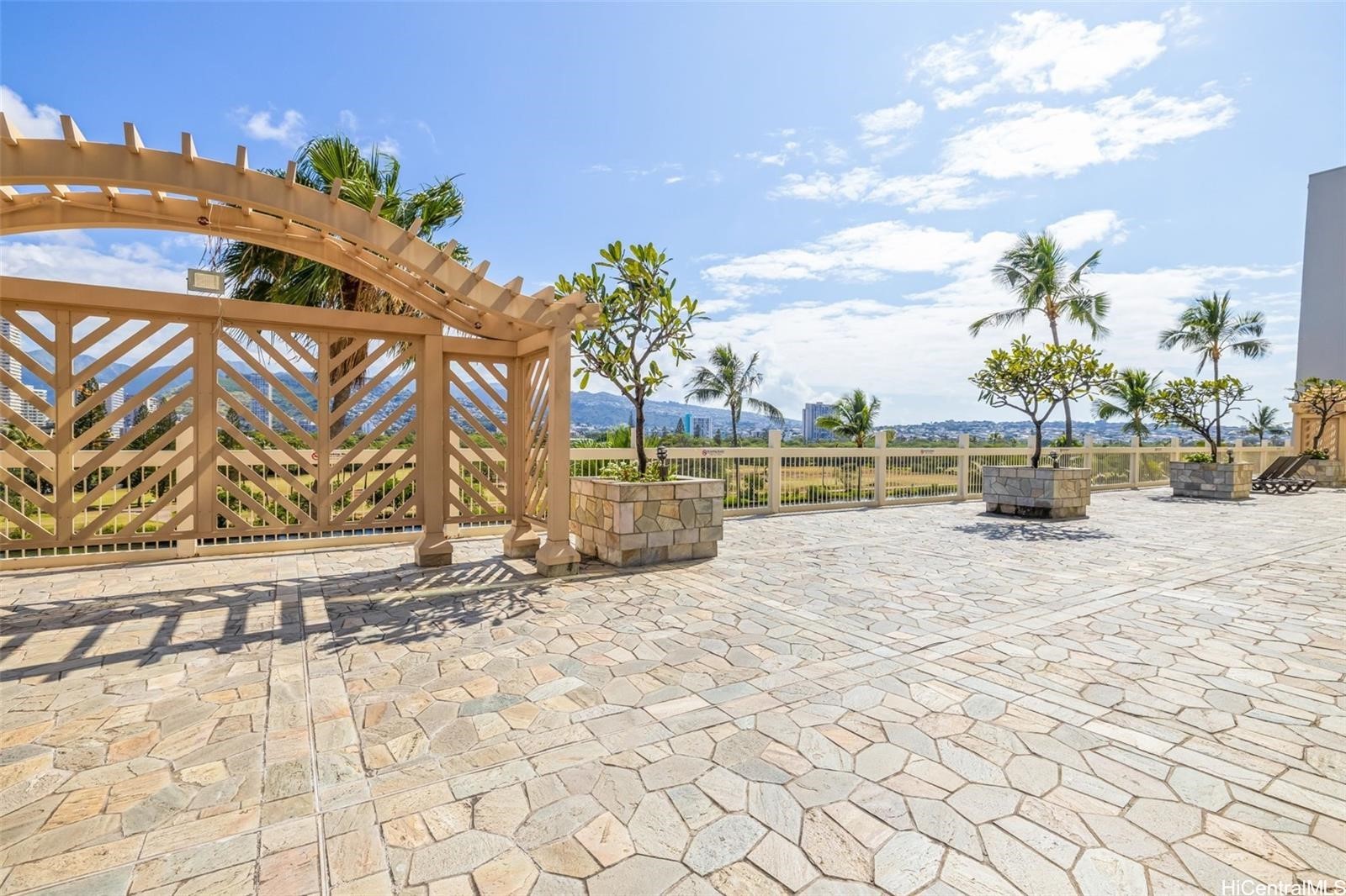 Island Colony Condominium