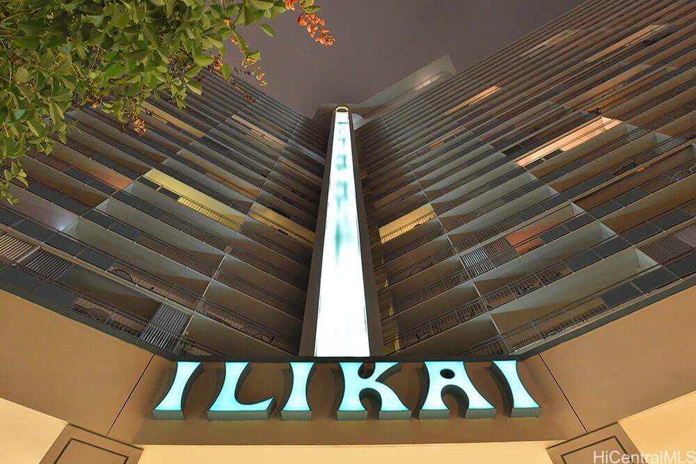 Ilikai Apt Bldg Condominium