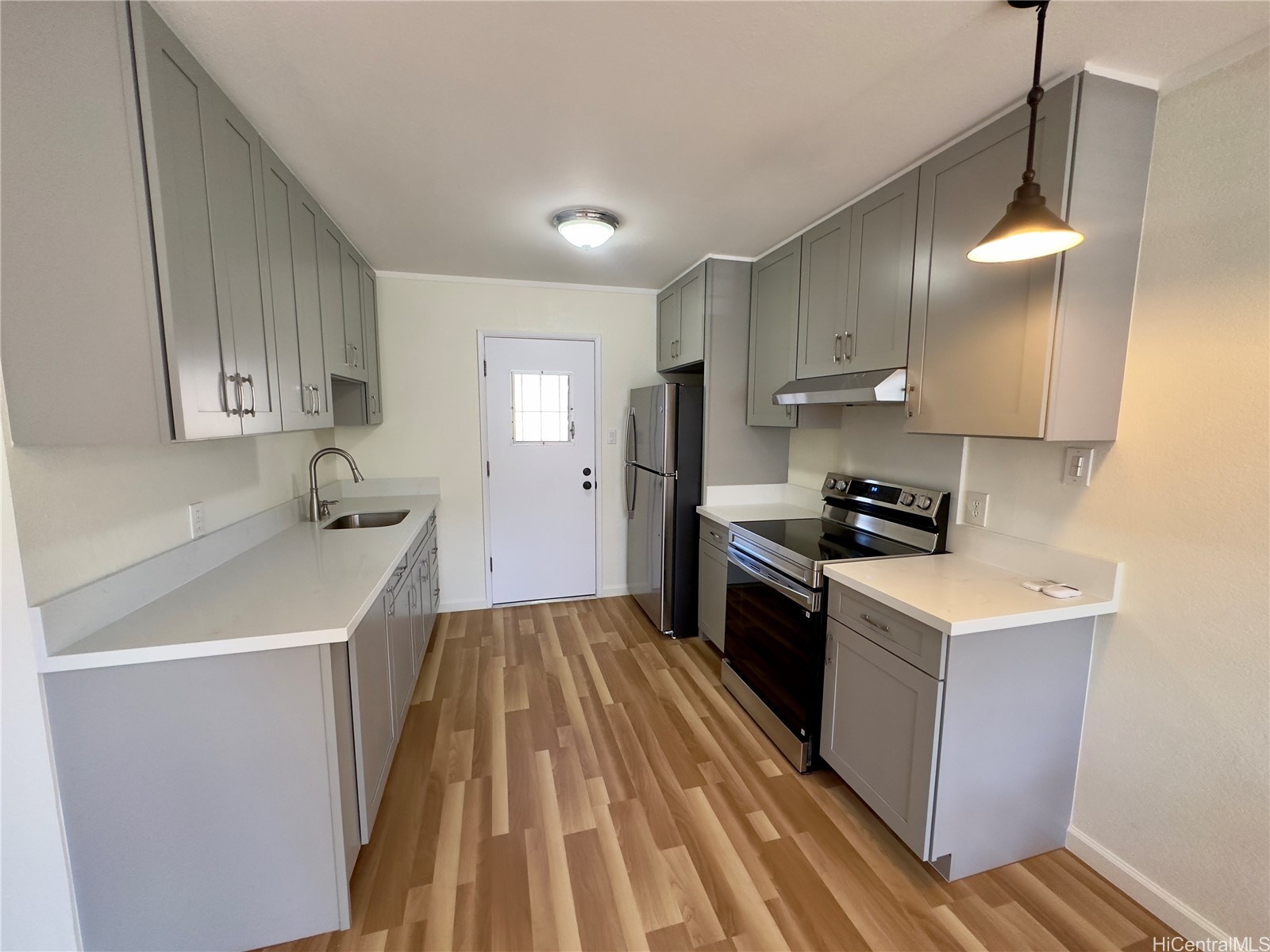 98-1276E Hoohiki Place 77